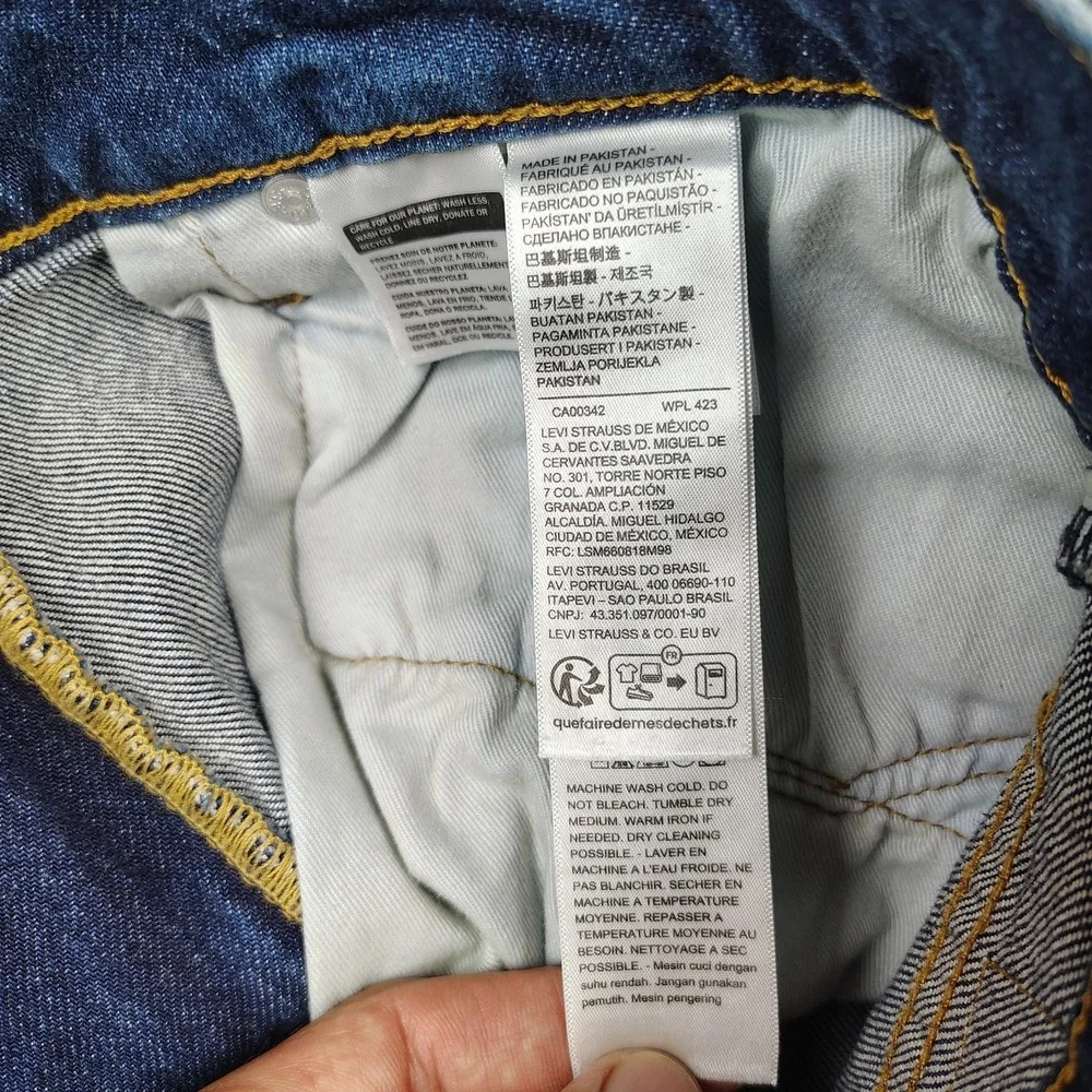 Levis Premium 502 Big E Men 36x34 Blue Dark Wash Taper Leg Stretch Classic NWT